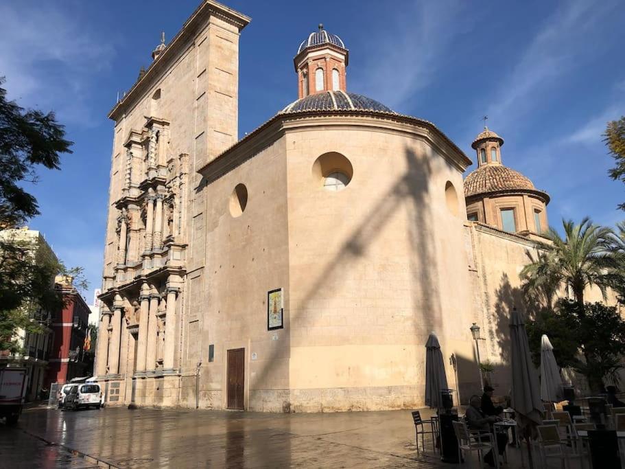 Appartamento Loft Con Estilo Y Terraza En Centro Historico Valenza Esterno foto