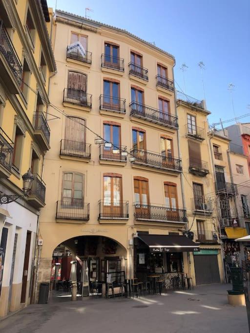 Appartamento Loft Con Estilo Y Terraza En Centro Historico Valenza Esterno foto