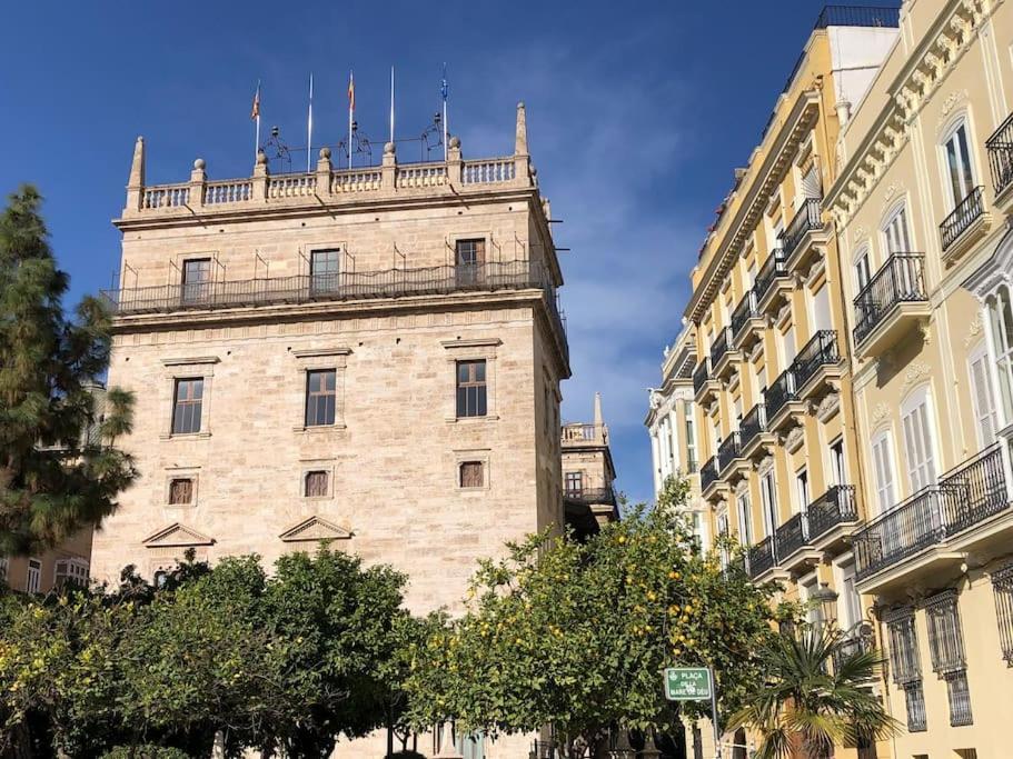 Appartamento Loft Con Estilo Y Terraza En Centro Historico Valenza Esterno foto